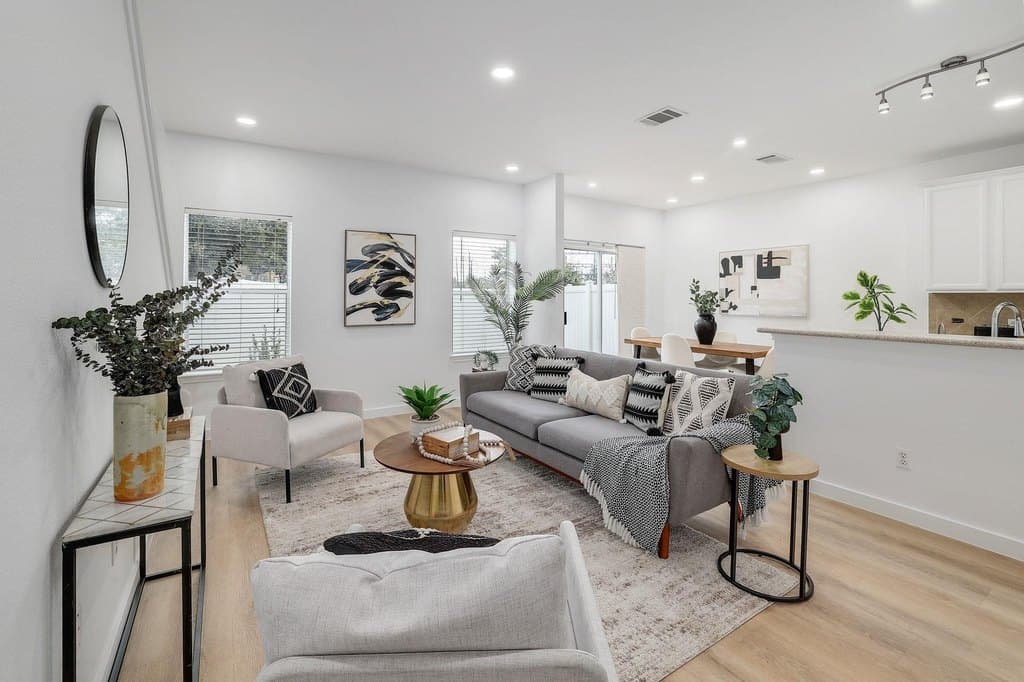 1900 Little Elm Trl Apt 75, Cedar Park