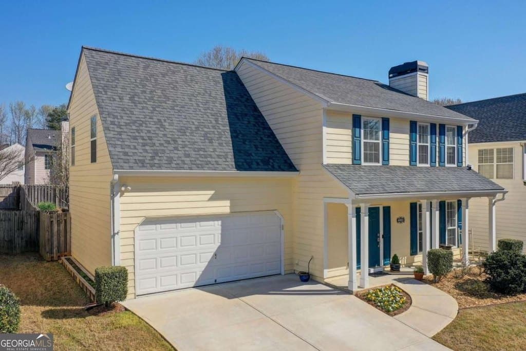 1140 Winthrope Chase Dr, Alpharetta