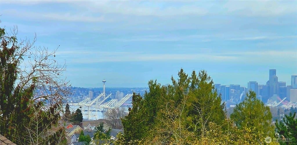 6830 31st Ave SW, Seattle