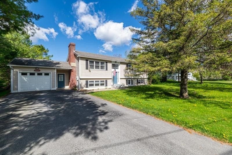 67 Valley Pass Rd, Manchester