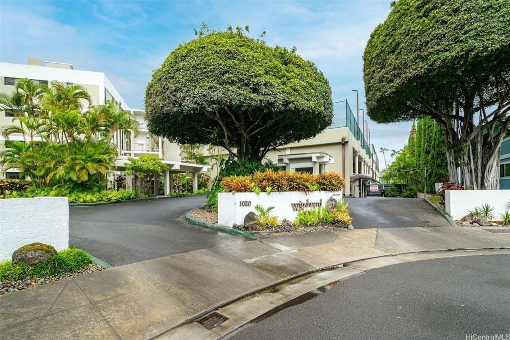 1020 Aoloa Pl Apt 311B, Kailua