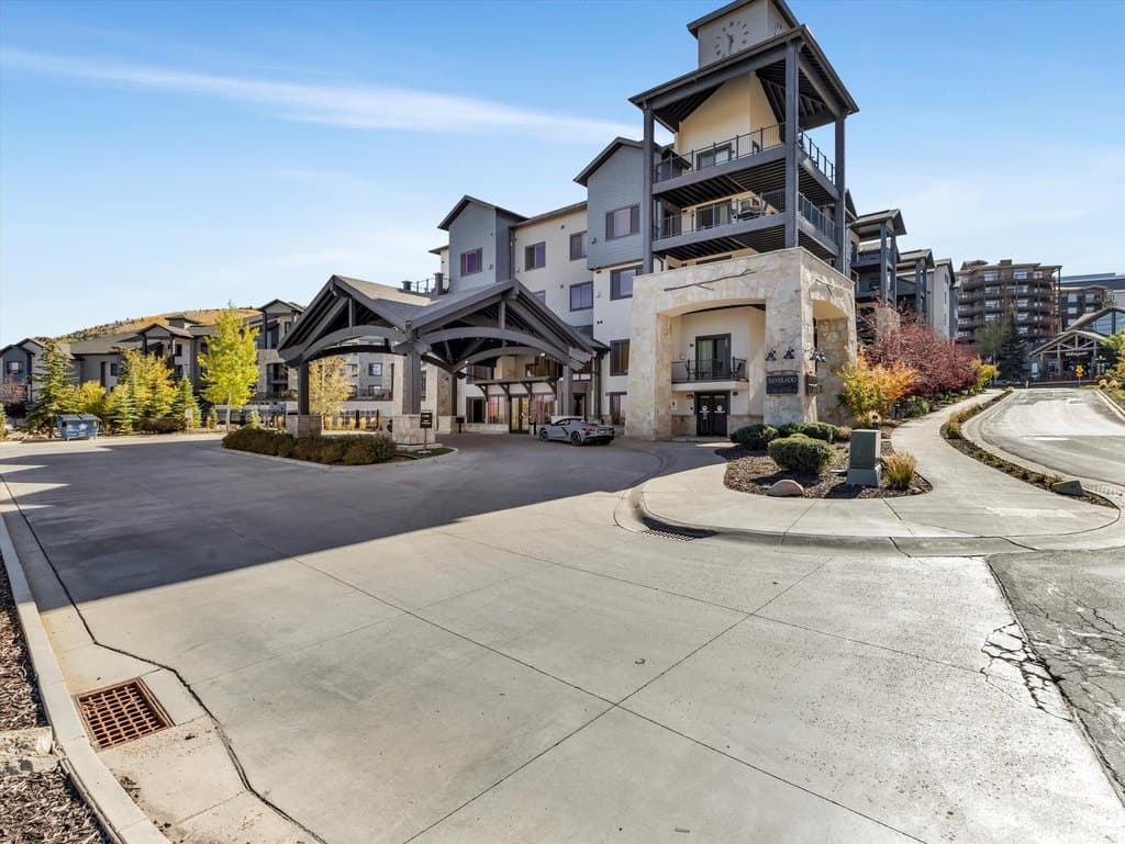 2669 Canyons Resort Dr Unit 310, Park City