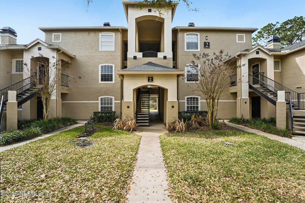1701 The Greens Way Apt 212, Jacksonville Beach
