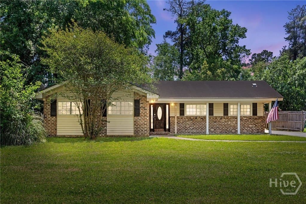 69 Lynn Dr