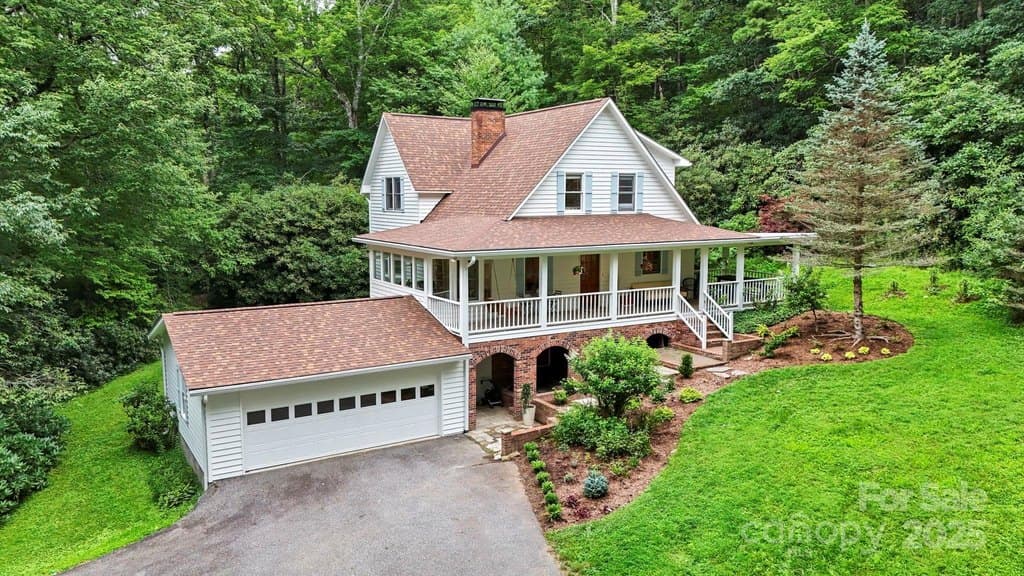 127 Boulder Ln, Blowing Rock