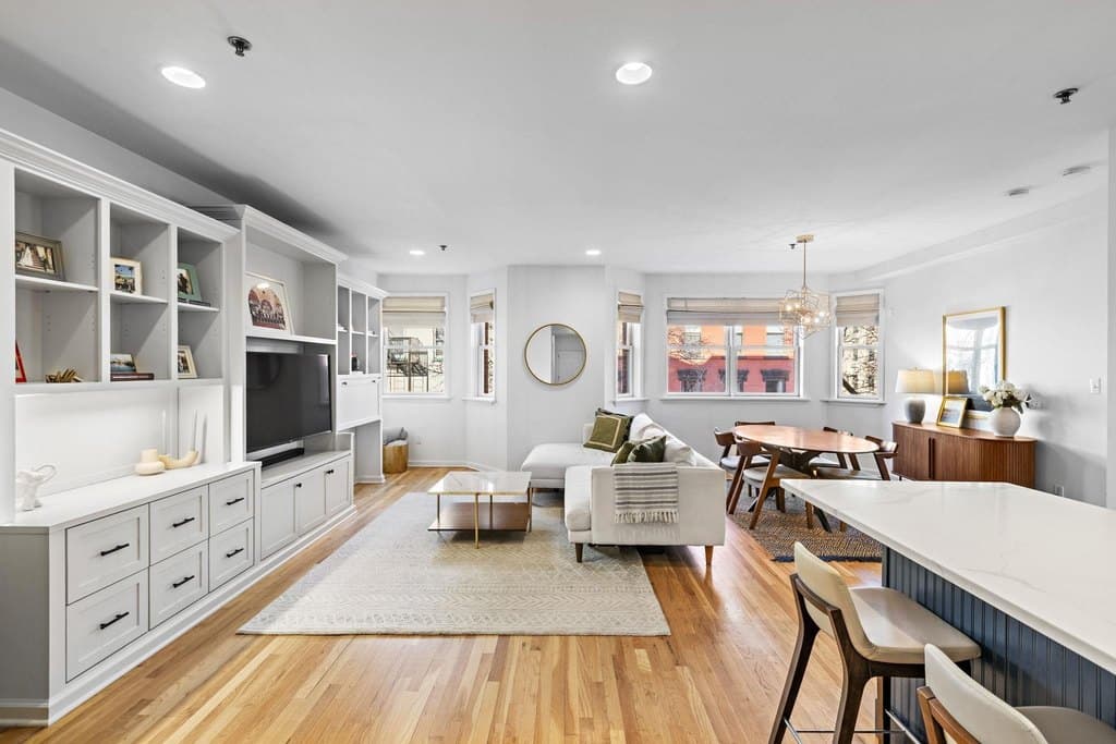 94 Clinton St Apt 3C, Hoboken