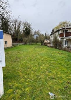 9025 46th Ave S Lot 1-2