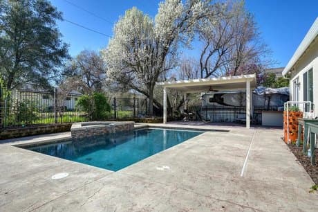 5363 Brookfield Cir