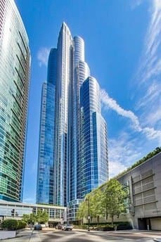 1211 S Prairie Ave Apt 5400