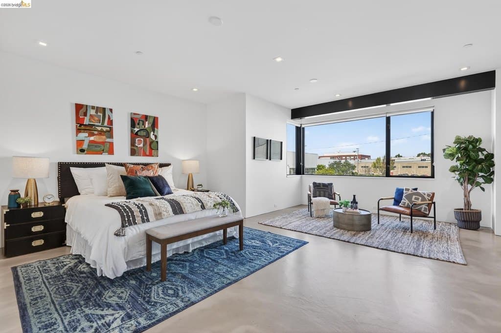 811 Folger Ave, Berkeley