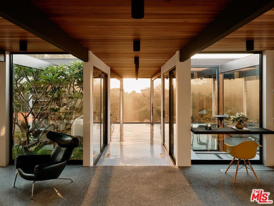 5637 Busch Dr, Malibu