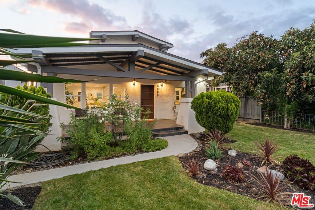 2209 West Blvd, Los Angeles