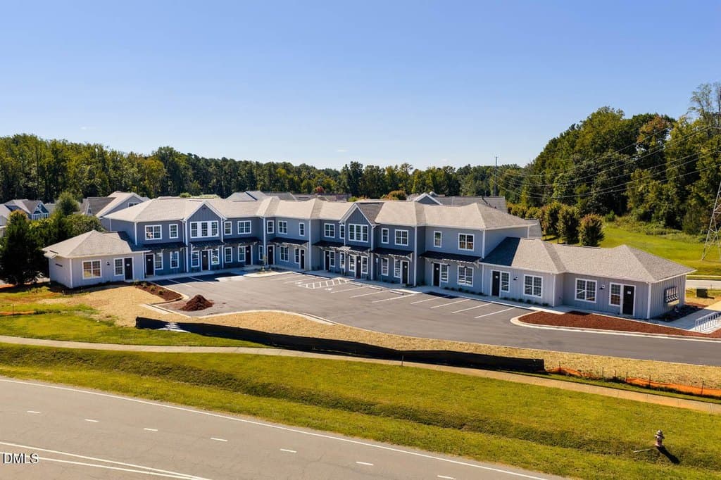 110 Bellamy Ln Unit 108, Chapel Hill