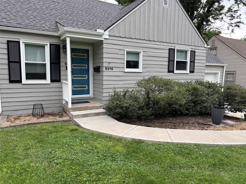 8316 Belleview Ave, Kansas City