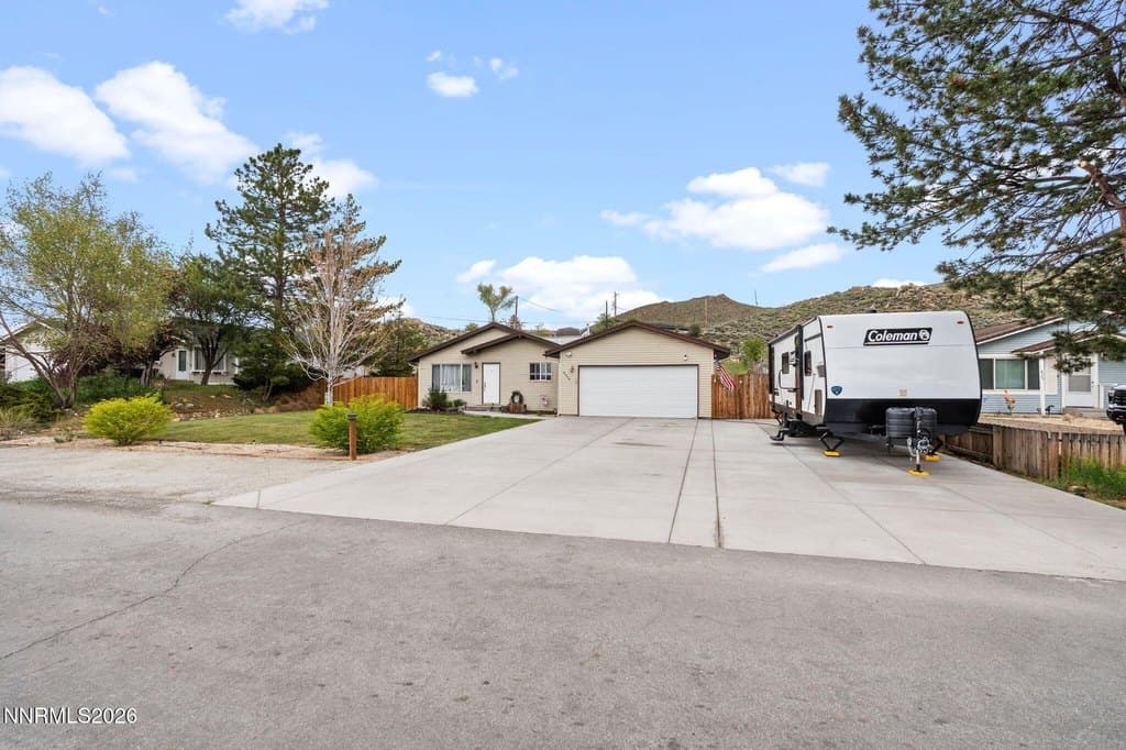 8648 Aquifer Way, Reno