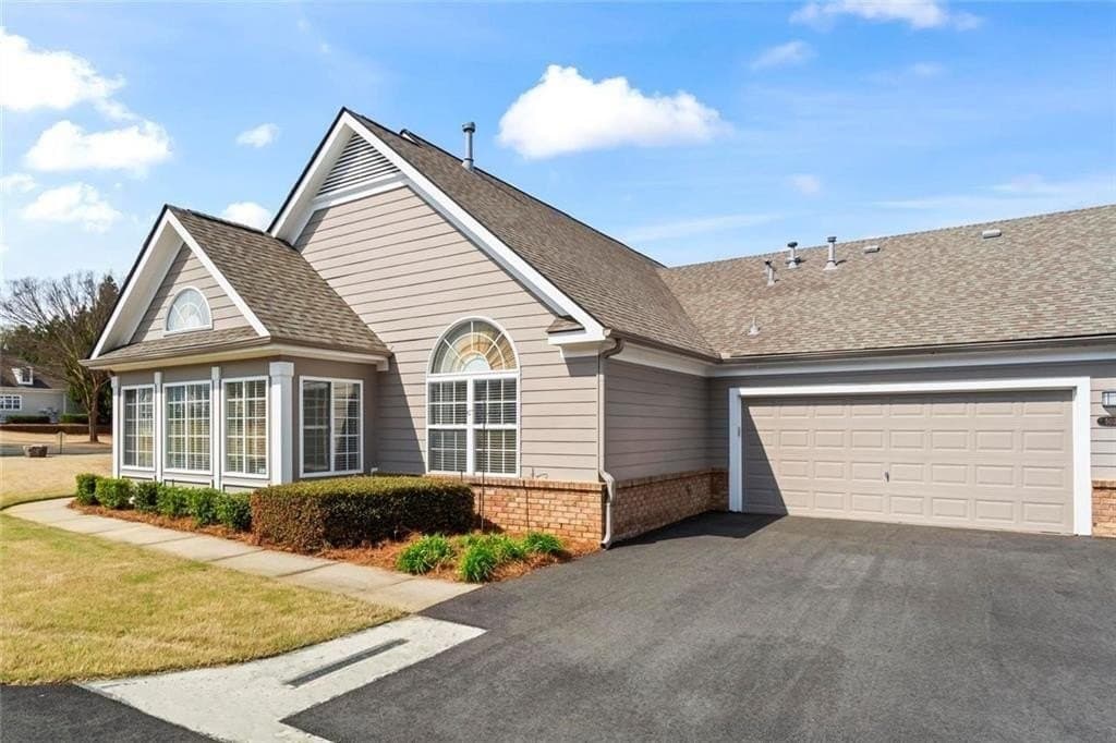 502 Sweet Apple Cir, Alpharetta