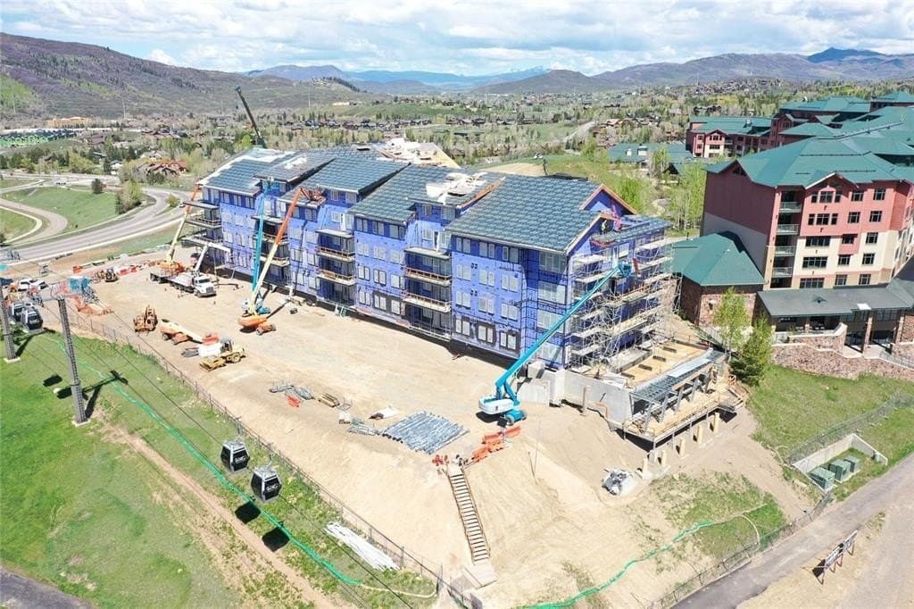 1550 Amble Dr Unit 110, Steamboat Springs