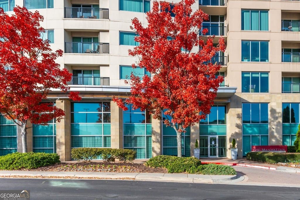 4561 Olde Perimeter Way Apt 1701