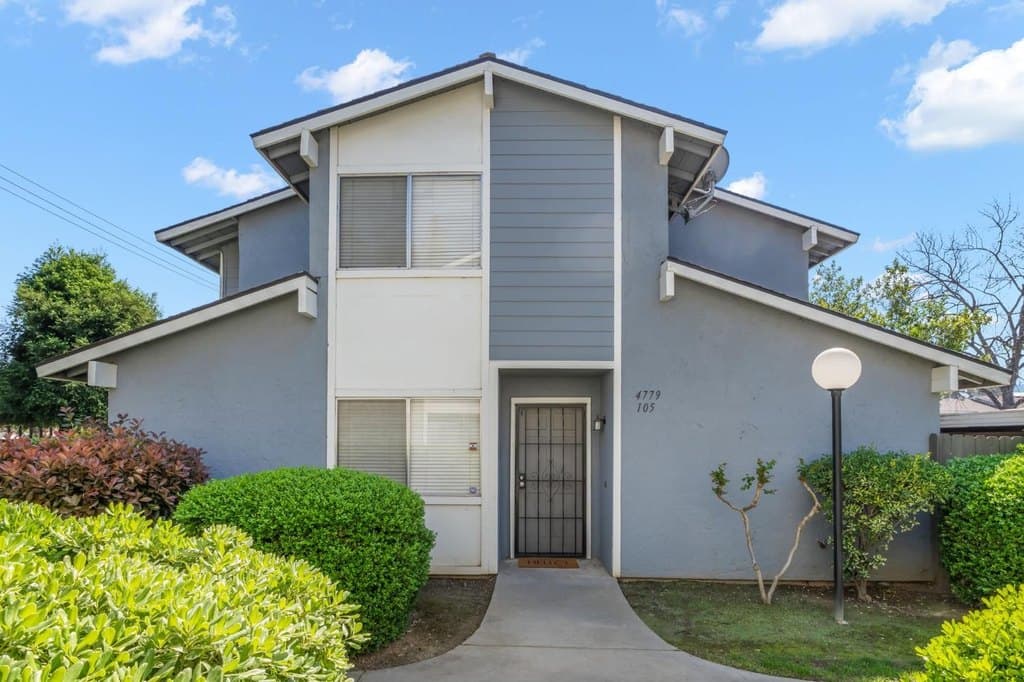 4779 N Cedar Ave Apt 105, Fresno