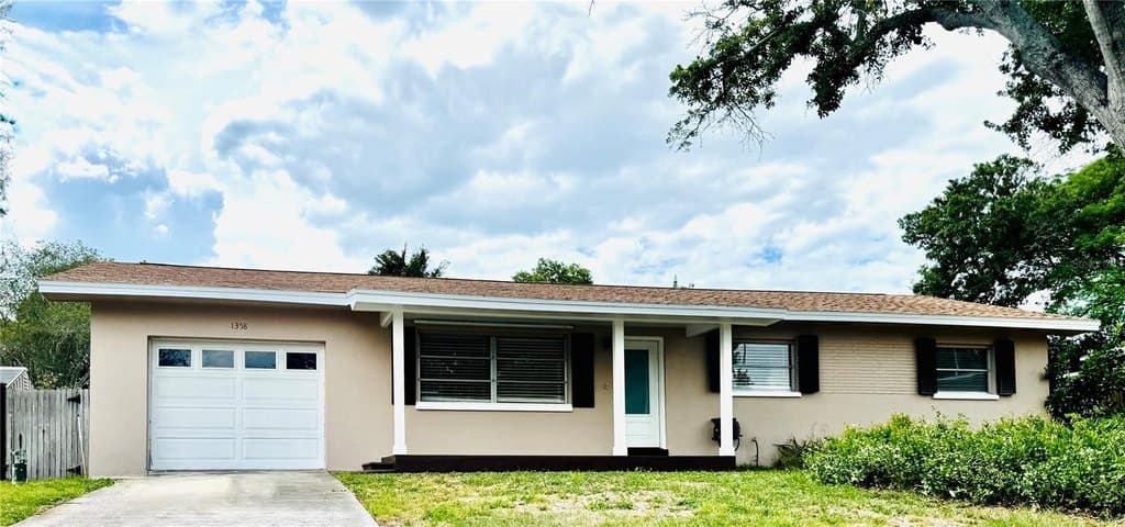 1358 Byron Dr, Clearwater