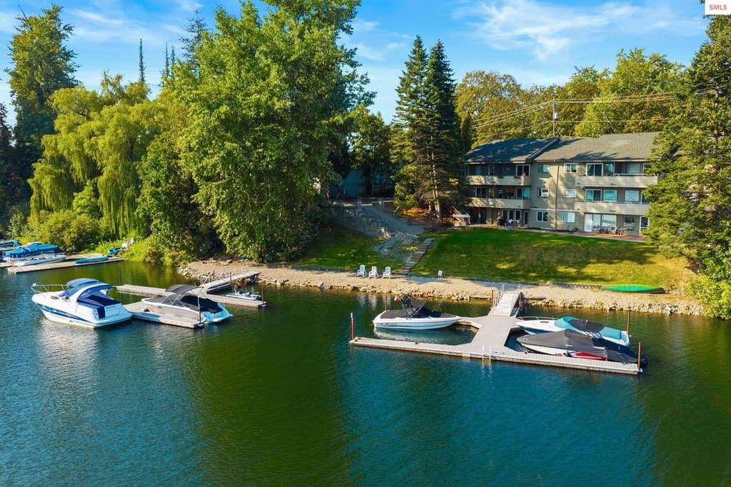 720 N 3rd Ave Apt 9, Sandpoint