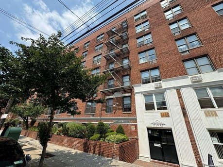 175-45 88 Ave Unit 4M