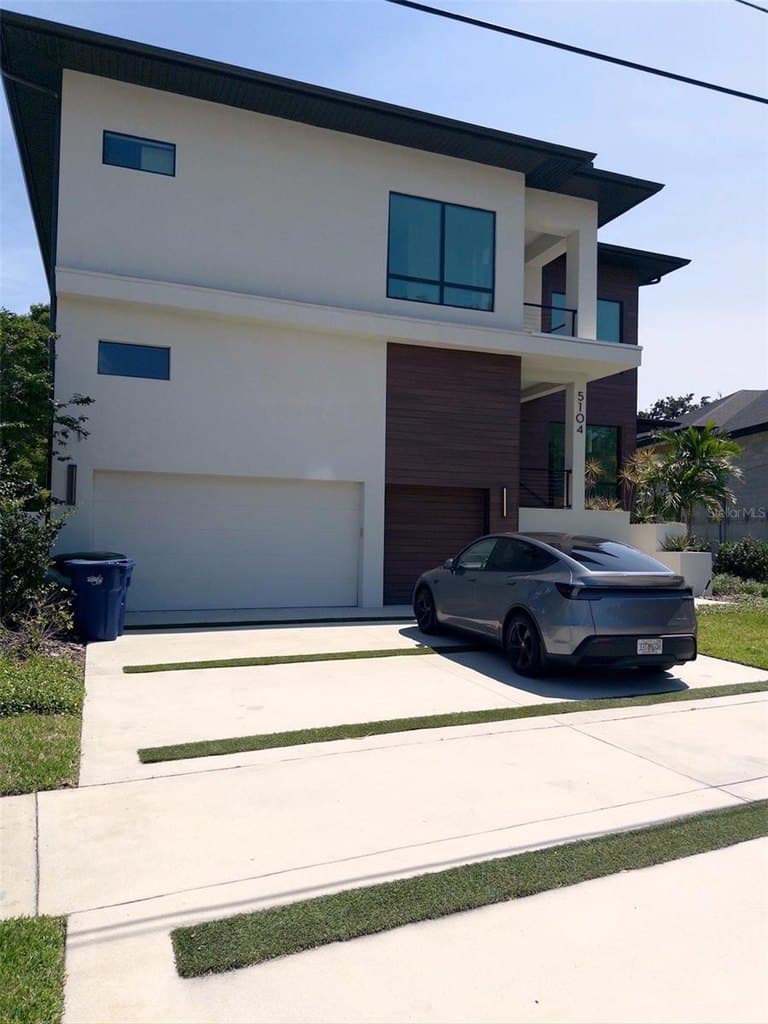 5104 W Evelyn Dr, Tampa