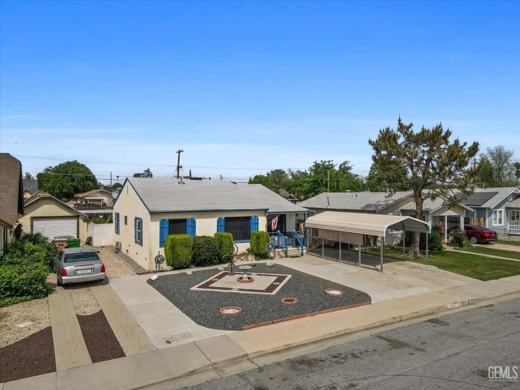 422 Arvin St, Bakersfield
