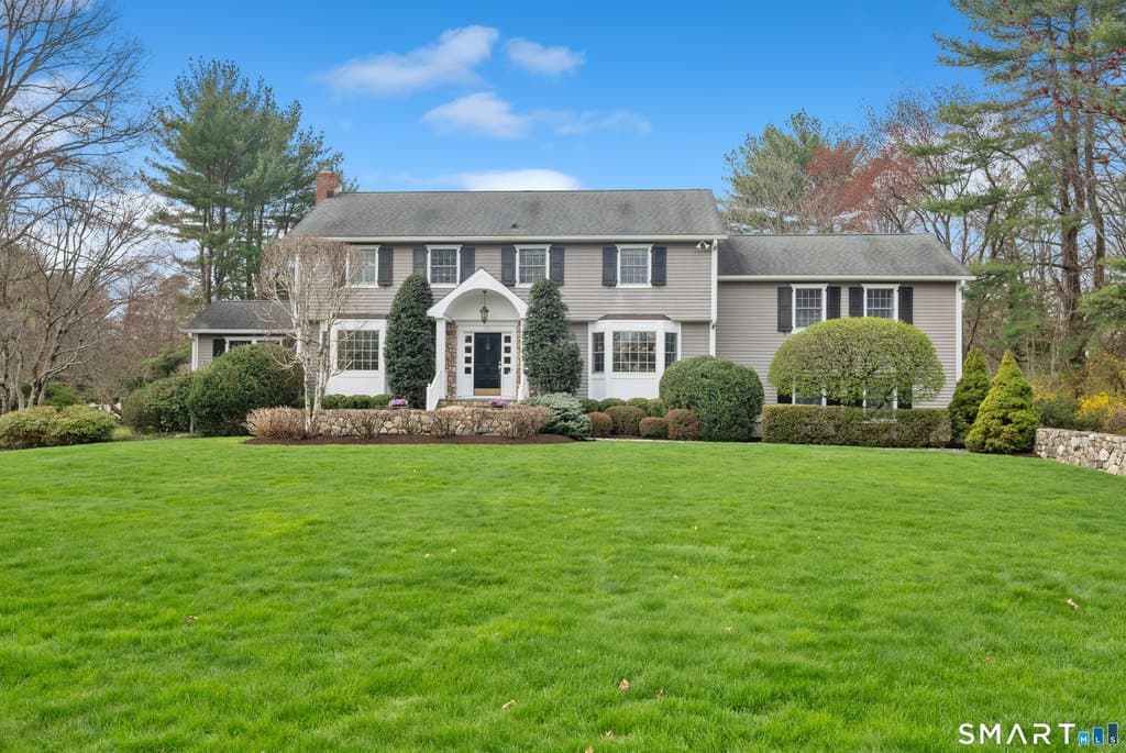 35 Danvers Ln, New Canaan