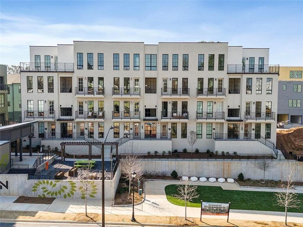 992 Bibbs Cir NW Unit 37