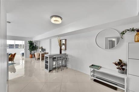 825 Brickell Bay Dr Apt 2048