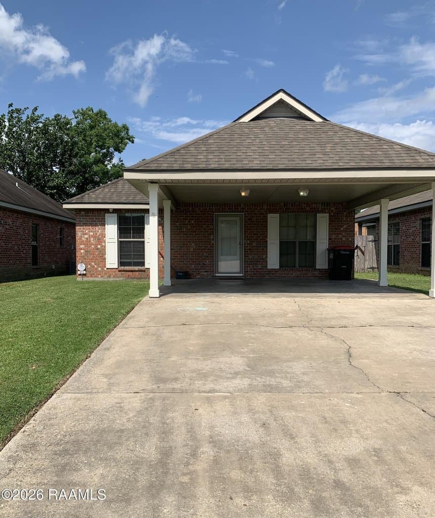 410 Common Pointes Dr, Lafayette