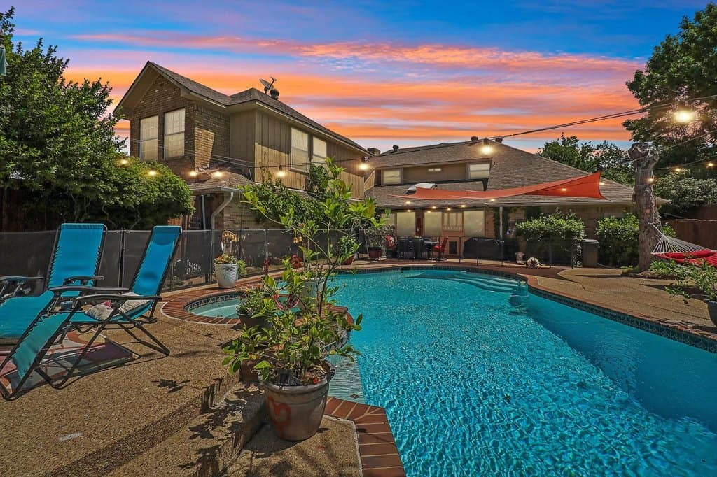 4208 Bretton Bay Cir