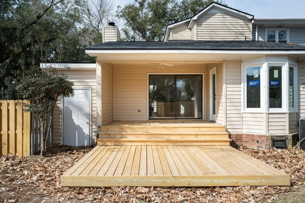 975 Harbor Oaks Dr, Charleston