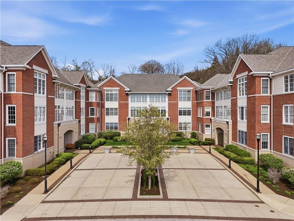 1220 Crescent Pl Apt 1K, Pittsburgh