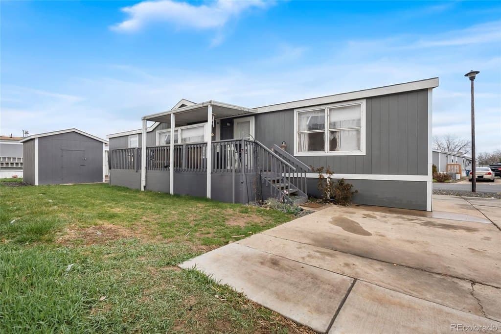 2885 E Midway Blvd, Denver