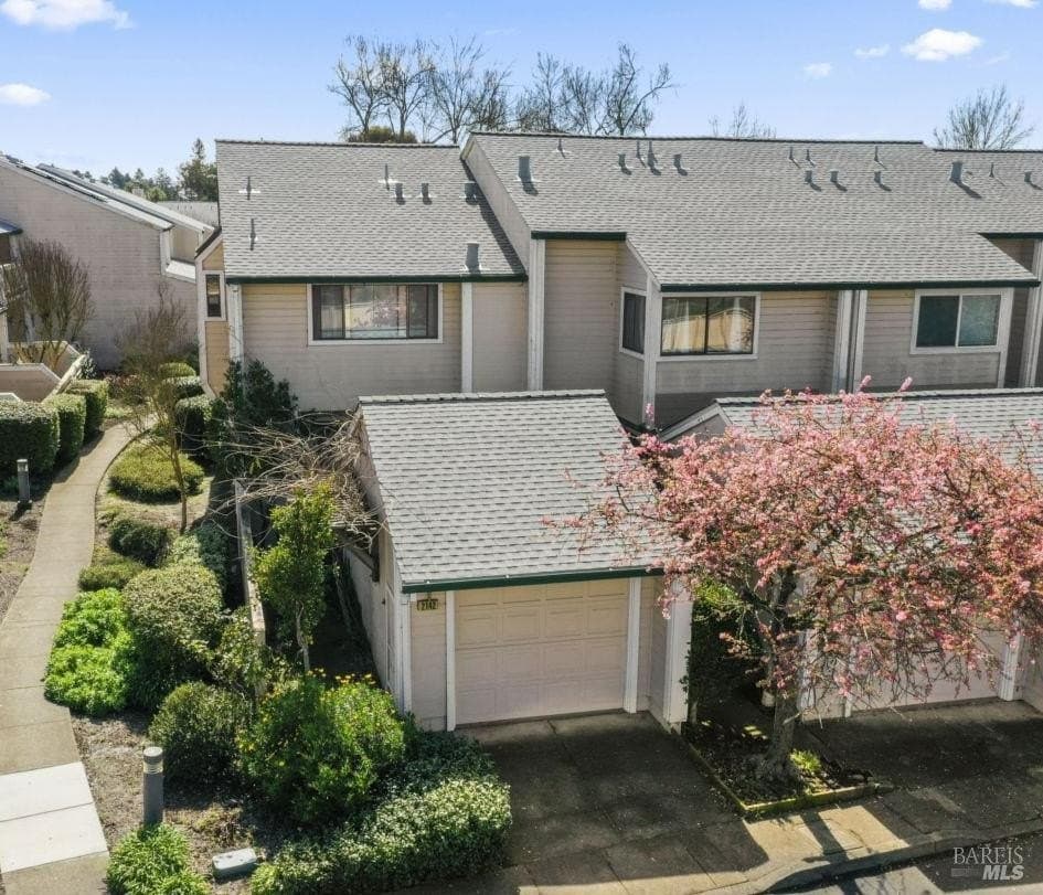 2142 Chianti Dr, Santa Rosa