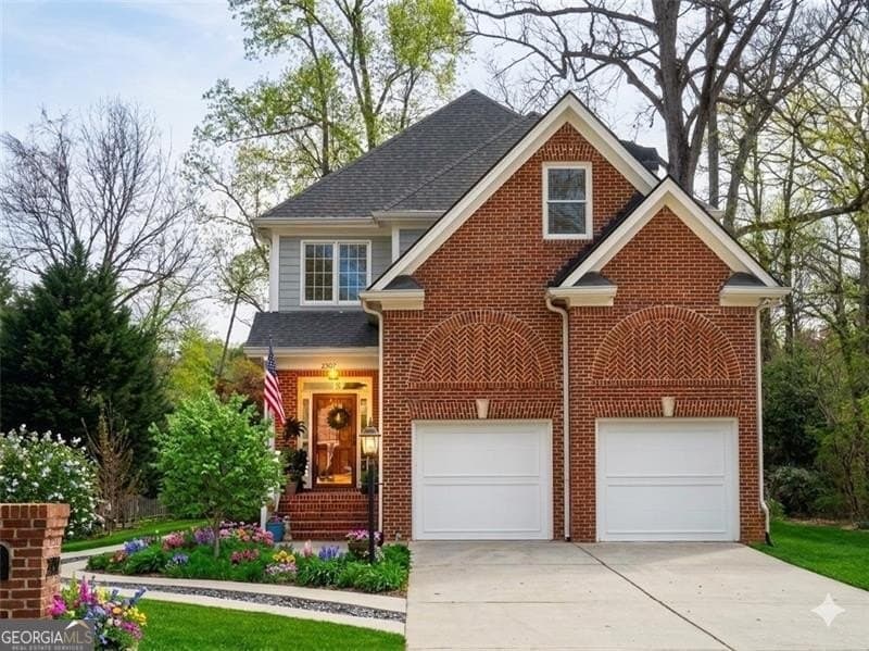 2607 Camille Dr NE, Brookhaven