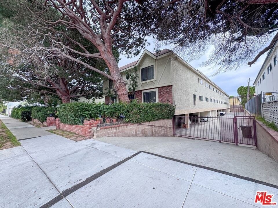 2318 16th St, Santa Monica