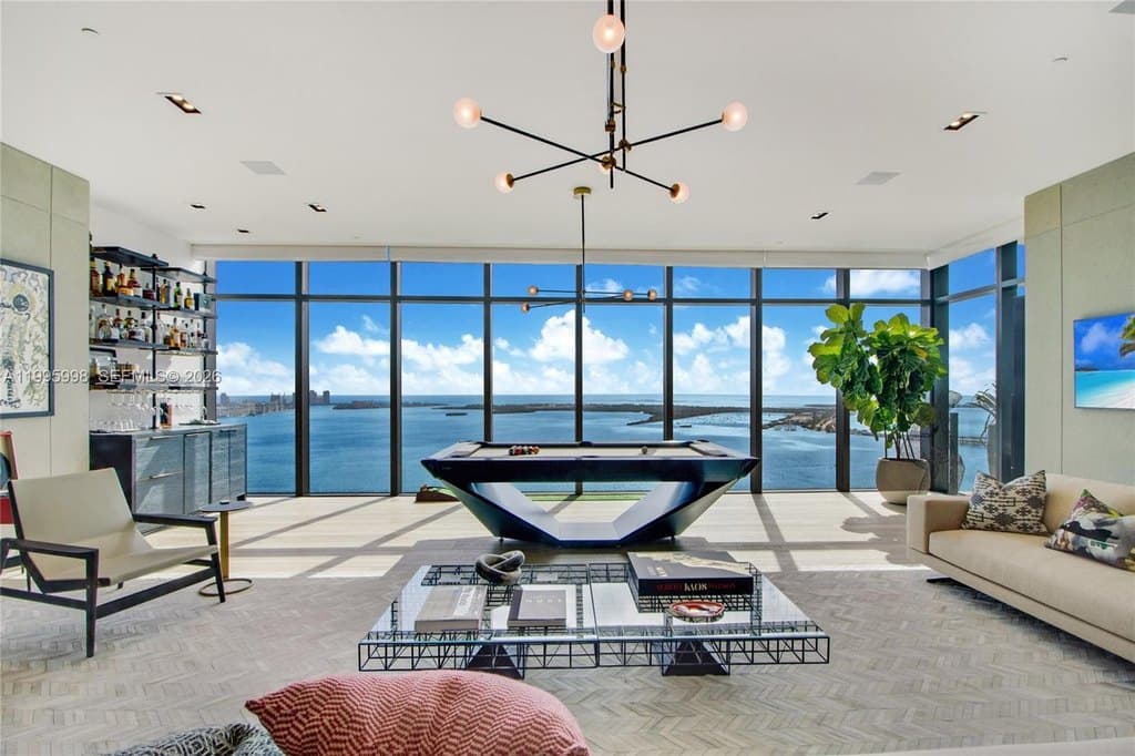 1451 Brickell Ave Unit 4301, Miami