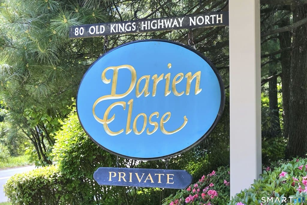 13 Darien Close Unit 13, Darien