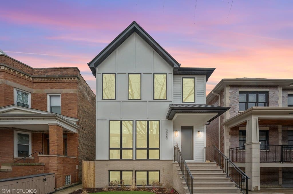 3920 N Bell Ave, Chicago