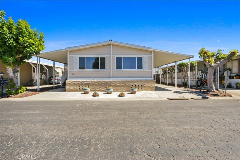 3595 Santa Fe Ave Spc 291, Long Beach