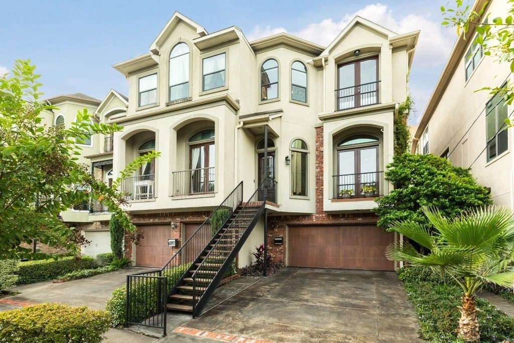 2334 Camden Dr, Houston