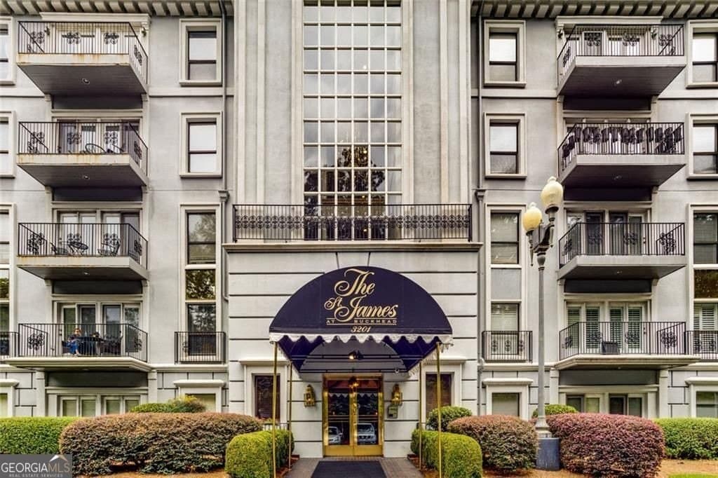 3203 Lenox Rd NE Apt 32