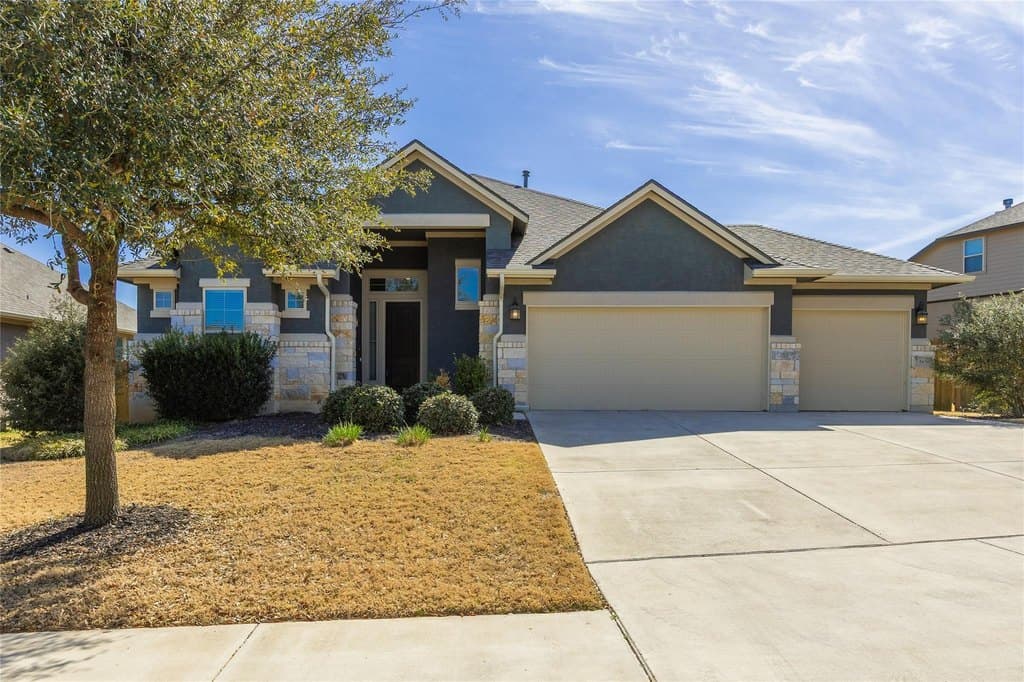 609 Muster Bnd, Georgetown