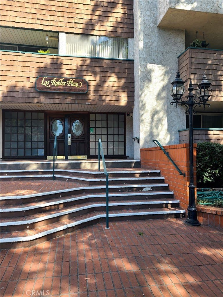 360 S Euclid Ave Unit 122, Pasadena