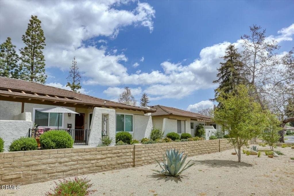 1127 Glenbridge Cir W, Westlake Village