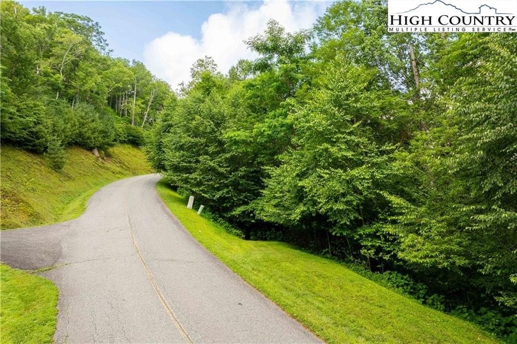 Tbd Firethorn Trl Lot 123, Blowing Rock