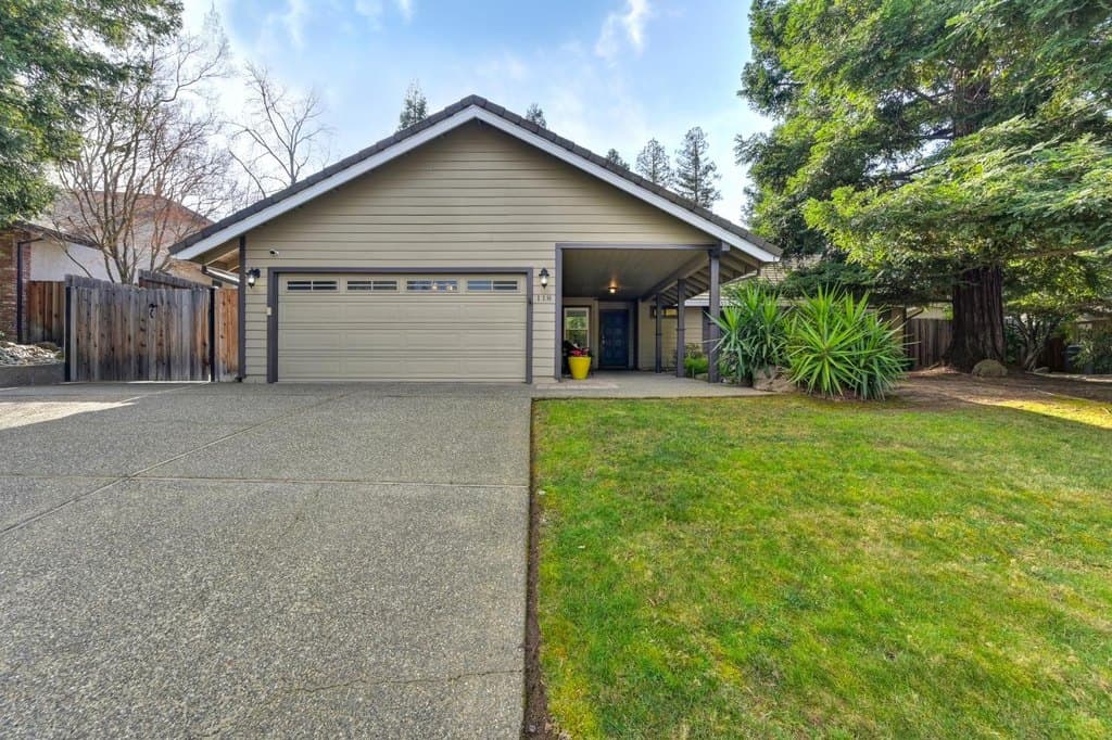 118 S Fork Way, Folsom